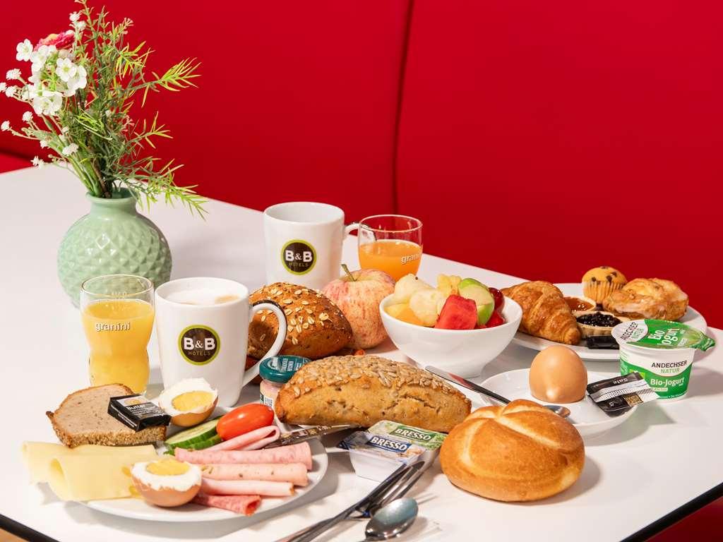 B&B Hotel Passau Adlkofen レストラン 写真